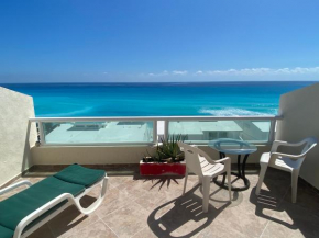 Penthouse Spectacular Ocean View Terrace 2 bdrm 2 baths Brisas Cancun Hotel Zone 4203